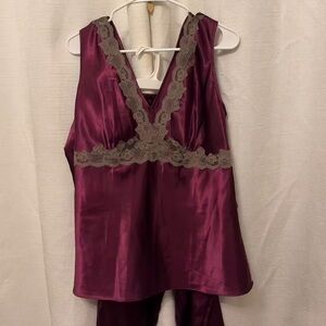 Elegant Purple Lace Trim Sleepwear Set